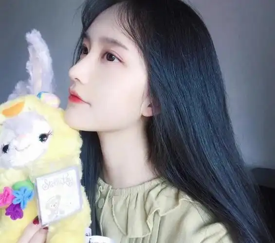 好看的qq头像真人【qq头像真人女生可爱 侧脸】