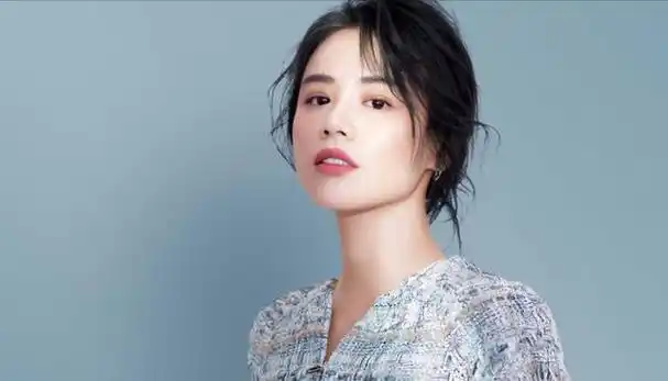 近期,音乐界的气氛异常热烈,大家都在热议马思纯这位大明星!