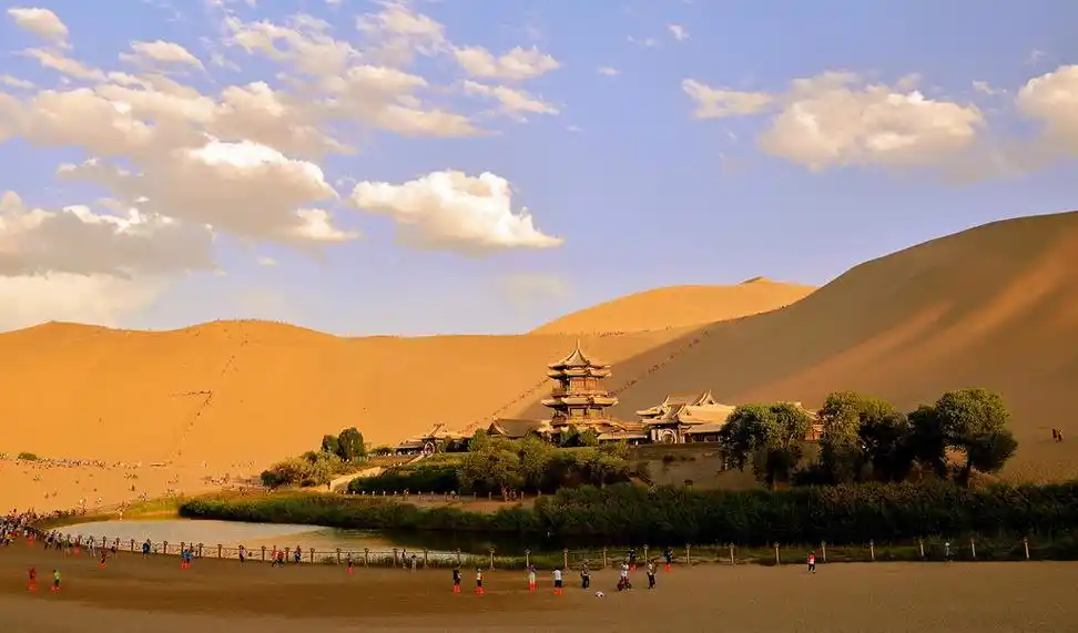 敦煌-月牙泉(2 )