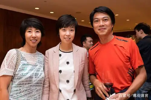 乒坛名将江嘉良现状近照 江嘉良有几任妻子