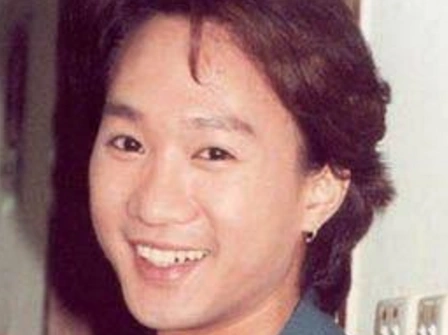 何嘉莉与黄家驹是何关系