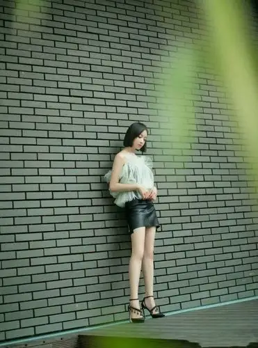 看了宋茜的腰男人都要怀疑人生网友这谁受得了啊