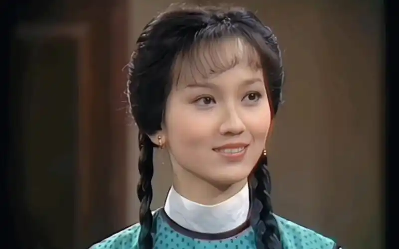 冯程程我只看赵雅芝演的!这才是大家闺秀应该有的样子!