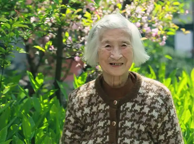 《亲爱的妈妈 伟大的母亲》