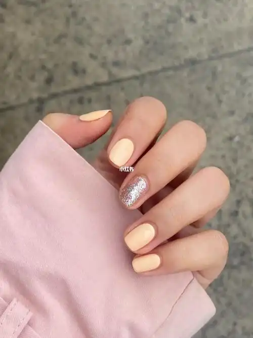 黄黑皮的本命美甲啊冲冲冲