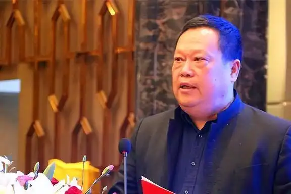 世界艾乡资讯-益阳首富艾立华发家史:凭3700元起家,如今公司上市,身家