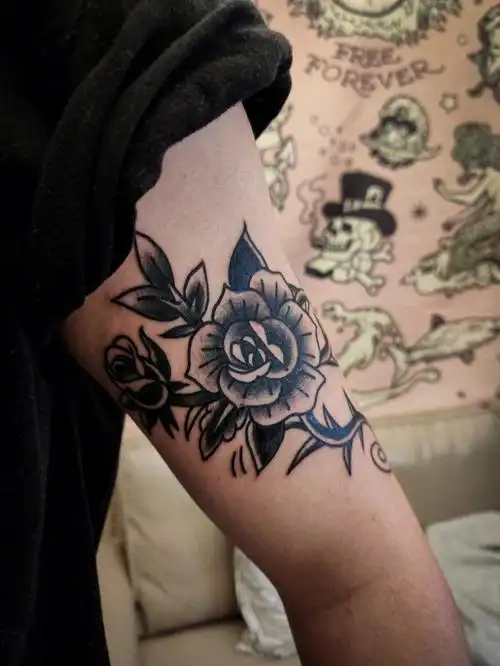 oldschool黑色玫瑰