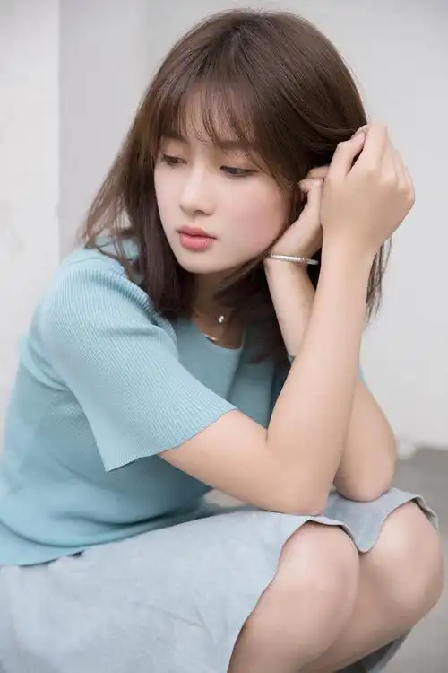 几张好看的清纯mm生活照少女图片