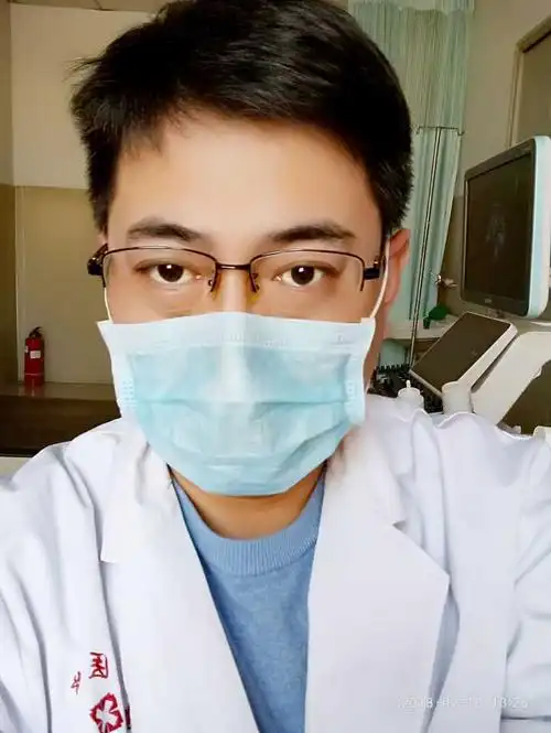 作为颜值很高的医生是一种怎样的体验?