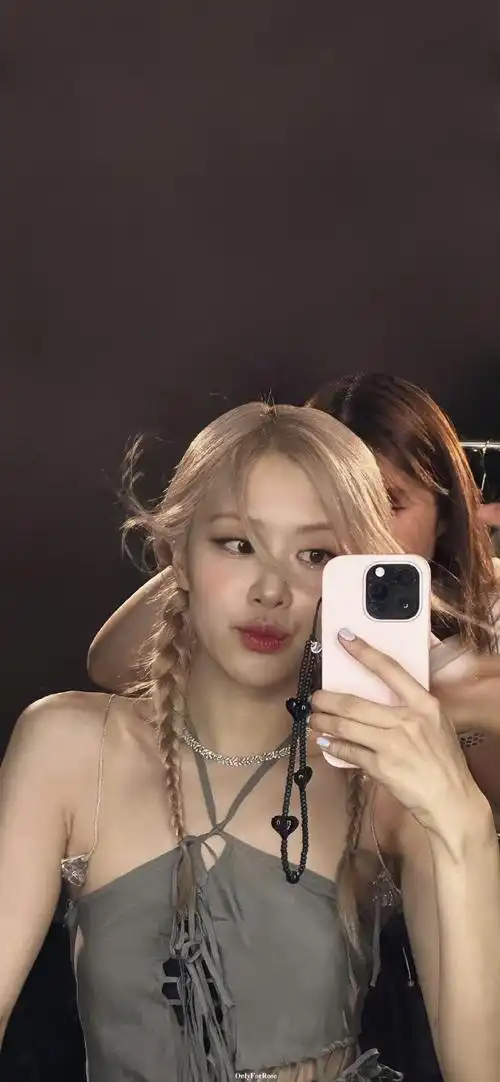 朴彩英#"我爱你们,我的爱穿过重重山峦,去到遥远的欧洲,澳洲,再到美国