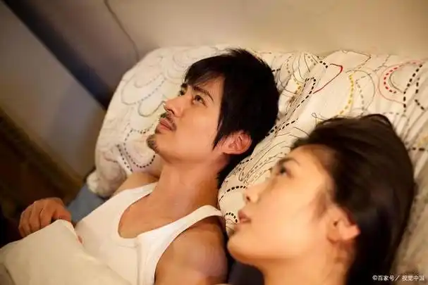 爱情里,男人和女人谁付出得多?看完心疼!