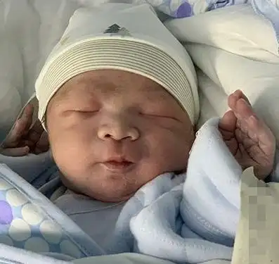 沈腾:去马丽家看新生宝宝"被拒",只能看照片,马丽回复很幽默