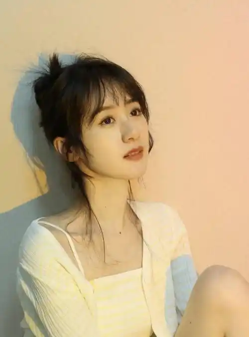 袁冰妍清凉一夏写真甜美俏丽窈窕淑女