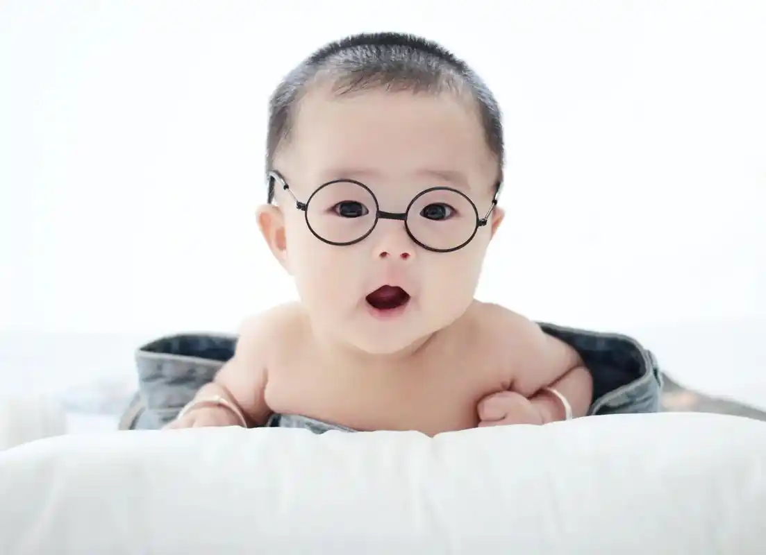 迟到的百岁萌照.拍摄日期:2023.8.26 用照片记录你的 - 抖音