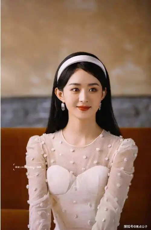 无缘白玉兰后宣也算安慰,品牌很怨种_官宣_蔡徐坤_时尚