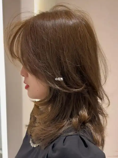 秋季必染发色焦糖橘棕色