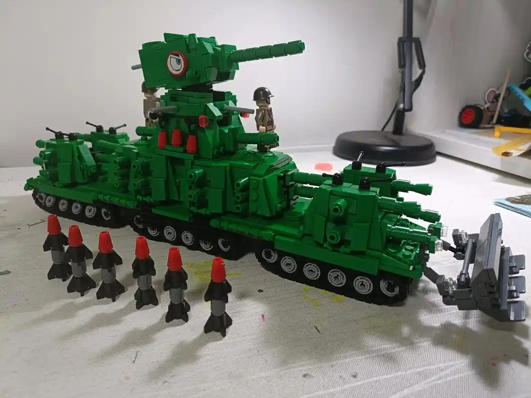 拼装模型  kv44坦克建模完成05小小军事迷弟06  - 抖音