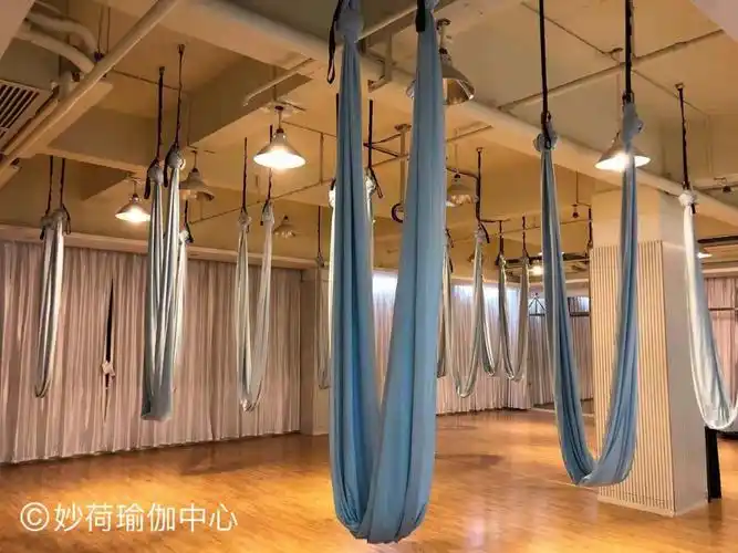 柏飞空中瑜伽吊床反重力空中瑜伽绸缎吊绳伸展带高空瑜伽弹力吊床
