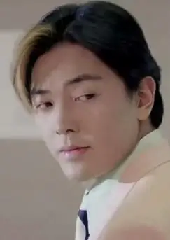 超级学校霸王最新资讯_电影超级学校霸王动态预告 -首映网