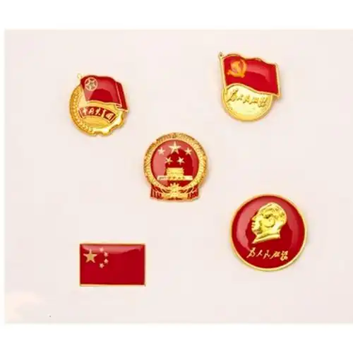 风过节国徽五星红旗纪念章胸针徽章胸章别针西服正装配饰 方形国旗2