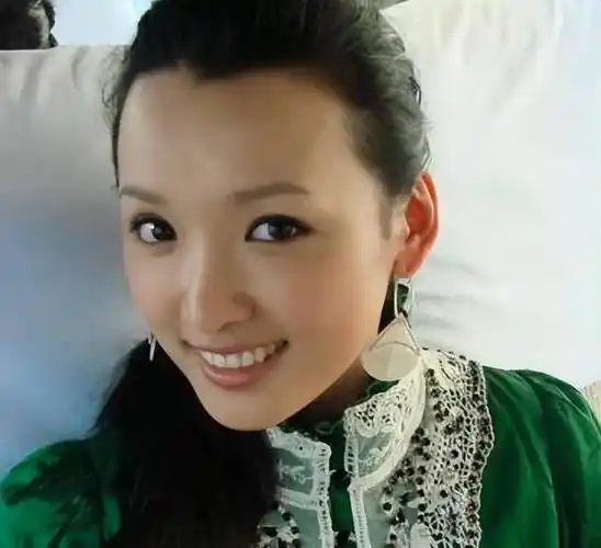 原创赵本山的徒弟对比文松娶美妻婚姻幸福丫蛋因感情乱被逐出师门