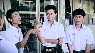 比起泰国的广告,我更喜欢他们的奇葩鬼畜电视剧,真的笑死我了!