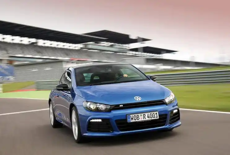 小钢炮大众尚酷r