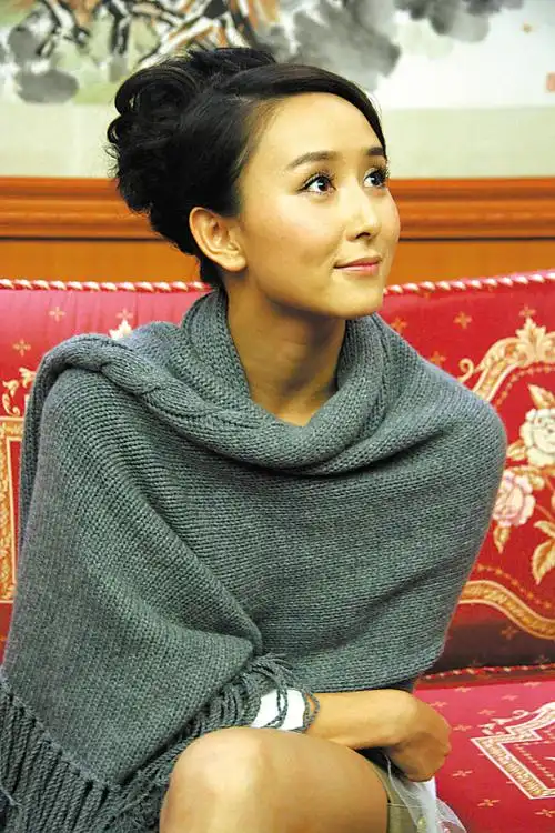 胡静在06年全国版《舞林大会》第一季中就和"舞林"结下了不解之缘.