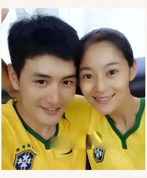 王媛可倒追5年嫁帅夫,双胞胎宝宝幸福满堂