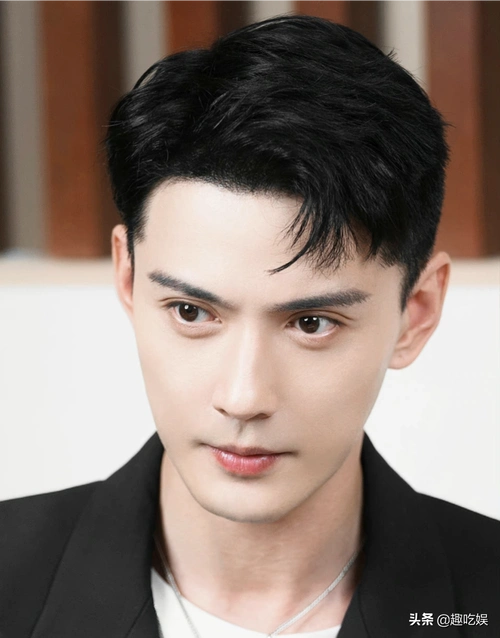 徐正溪个人资料身高(万年不变痴情男二,徐正溪终于熬出头了)-天晟网