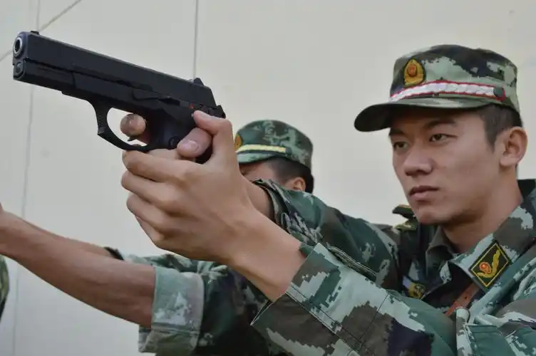 武警战士林远扬.四川省森林消防总队供图