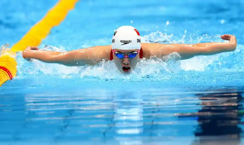 游泳——女子200米蝶泳预赛赛况