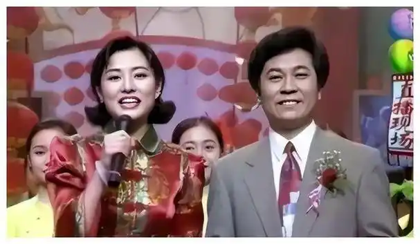 董卿|倪萍|赵忠祥|中国中央电视台|春晚主持人阵容_网易订阅