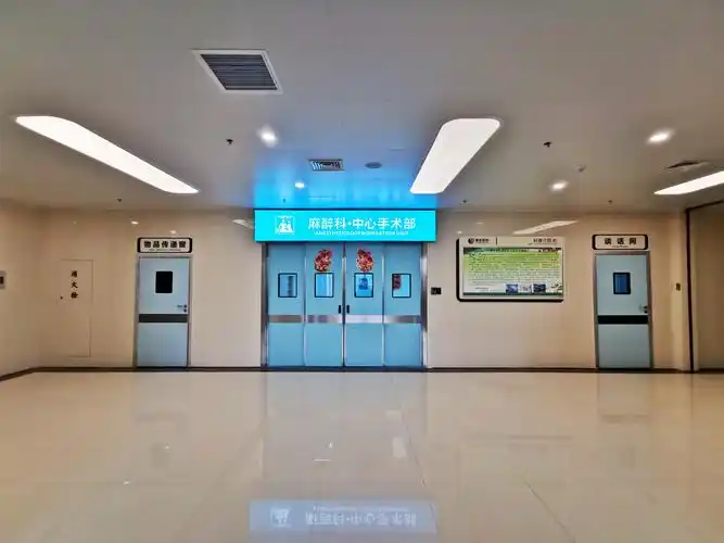 追寻南丁格尔步伐的手术室里的姑娘和帅哥们