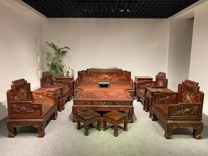 红酸枝国宾款沙发13件套