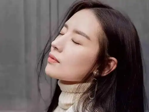 鼻子最好看的3位女星,整容医师也整不出来,最后一位成为范本