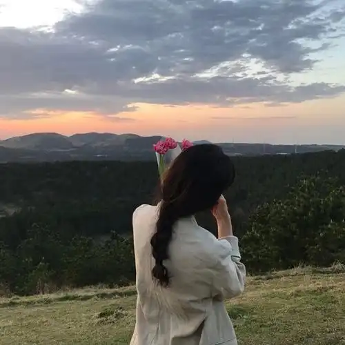 女神微信头像背影图片_头像图片_扣扣乐园