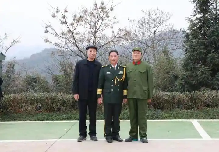 【176团诸暨籍战友入伍50周年庆典】