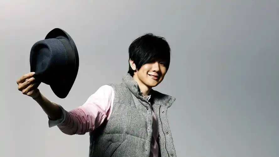 qq刷赞草莓_免费永