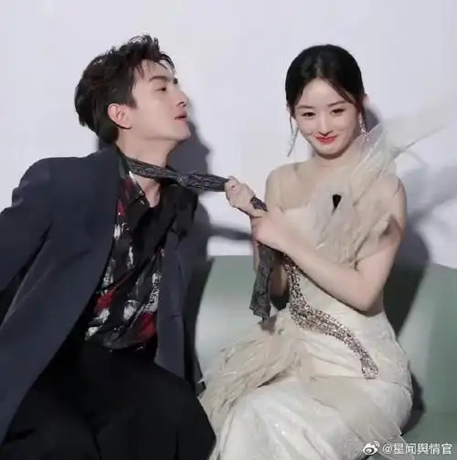 林更新回复给他和赵丽颖求姻缘的网友