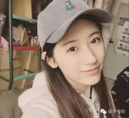 6年后又一同被保送上海复旦(微博)大学,在复旦读书时被公认为校花