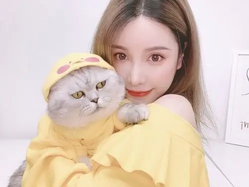 cony_兔酱正在直播