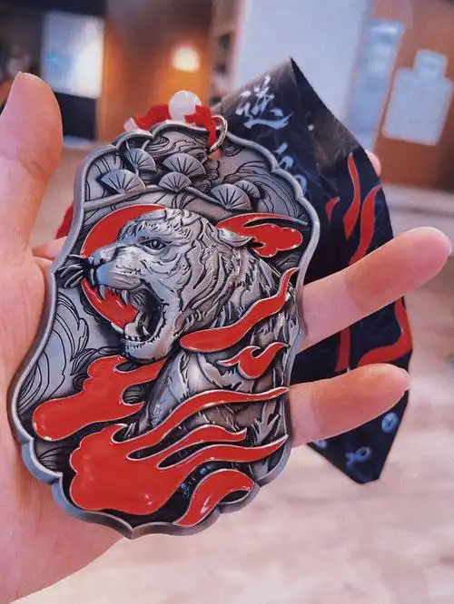 咕咚生肖跑灵虎送福这也太帅了吧