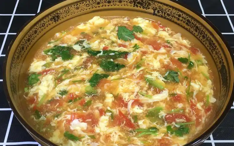 西红柿蛋花汤,很多人都做错,乐妈教你正宗做法,蛋花漂亮汤鲜美_哔哩