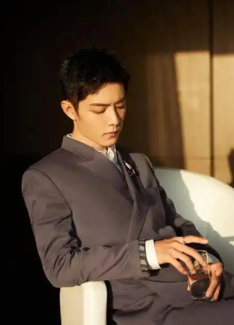 肖战小细节见真实人品颜值会变但是人品是永远不变