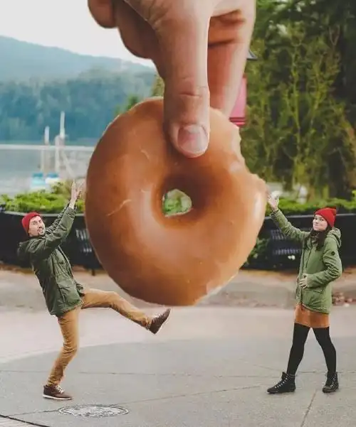 逗趣这对夫妇太会玩了用食物拍出创意大片完胜朋友圈所有旅行照