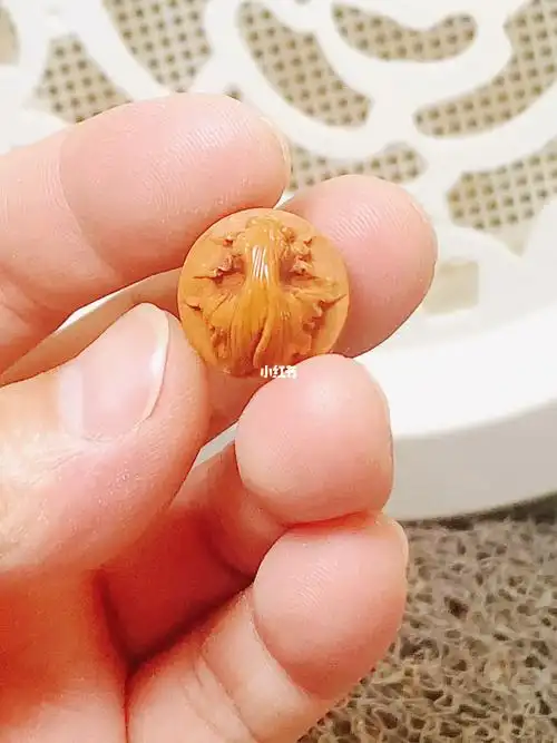 小金鱼雕刻教程