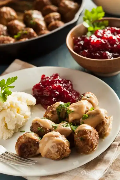 自制瑞典肉丸配奶油汁