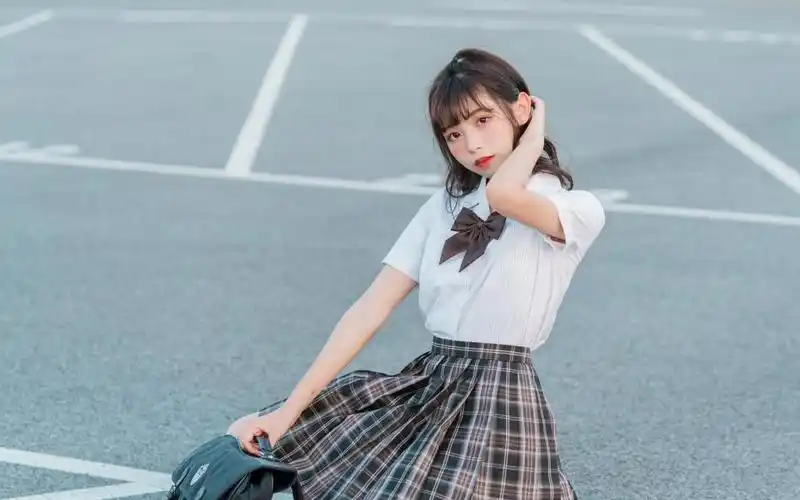 清纯可爱少女甜美jk制服迷人写真,高清壁纸图片,大陆美女-回车桌面