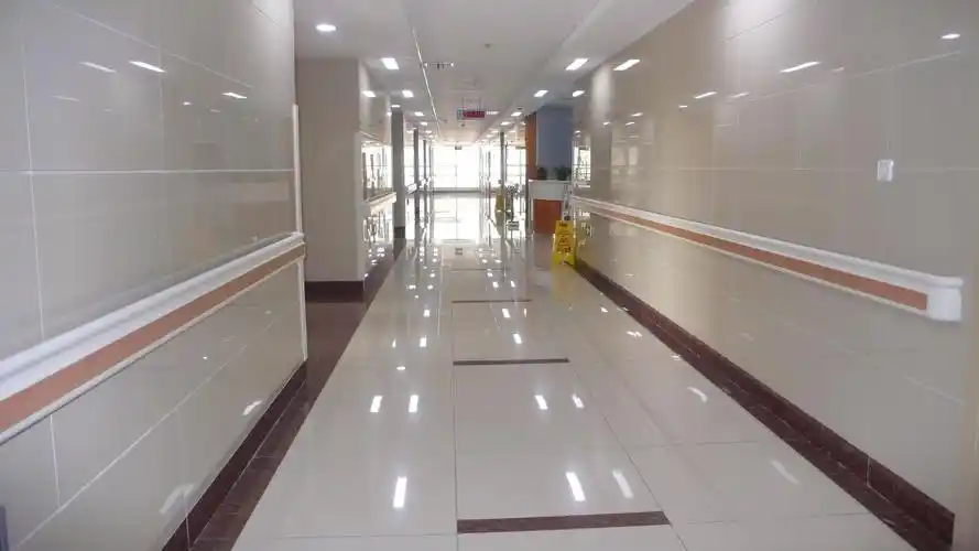 医院走廊
